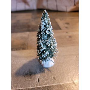 Pine tree snow‎ Village Accessory xmas